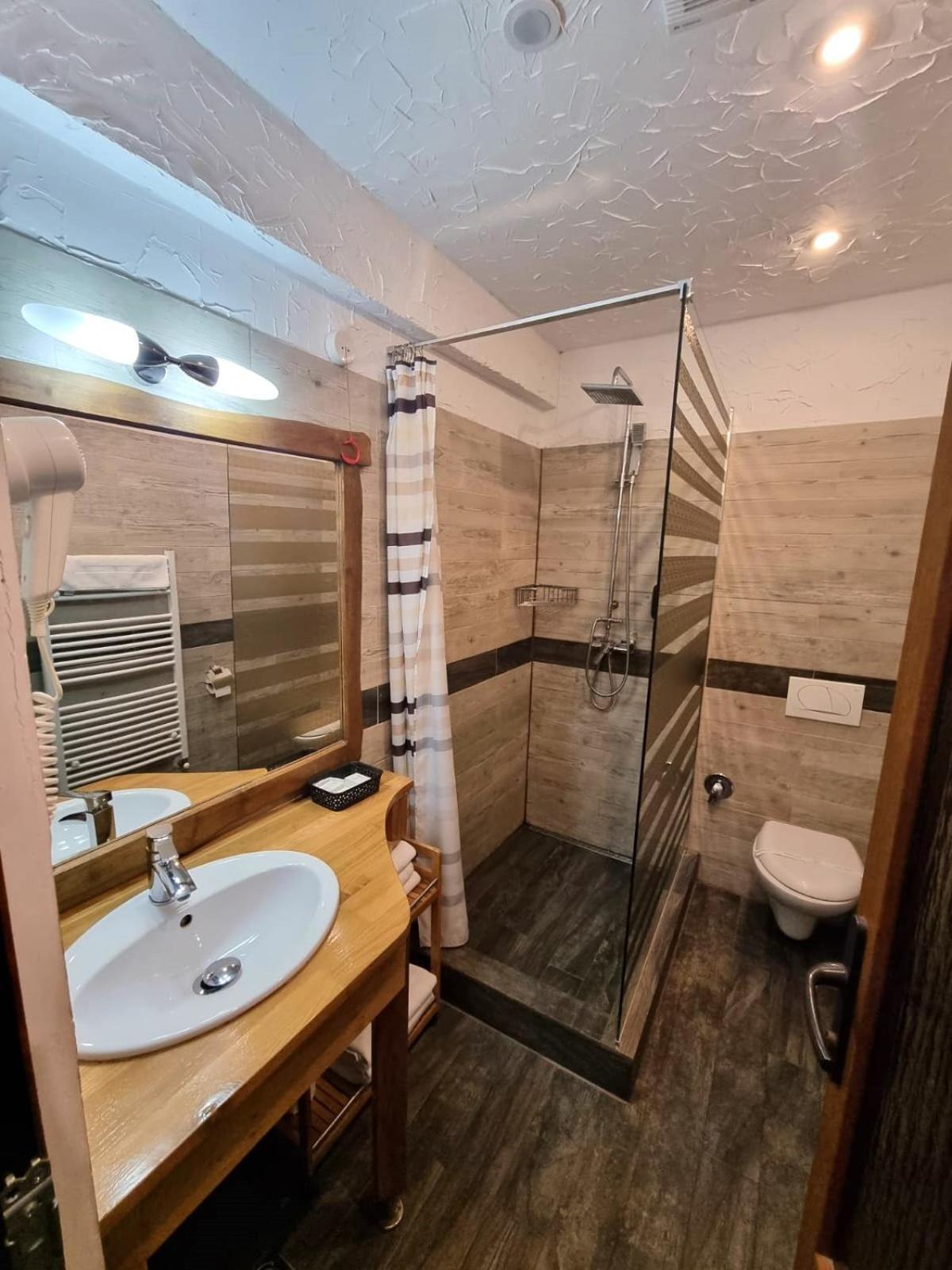 Pensiunea Milexim Cîmpia Turzii Dış mekan fotoğraf